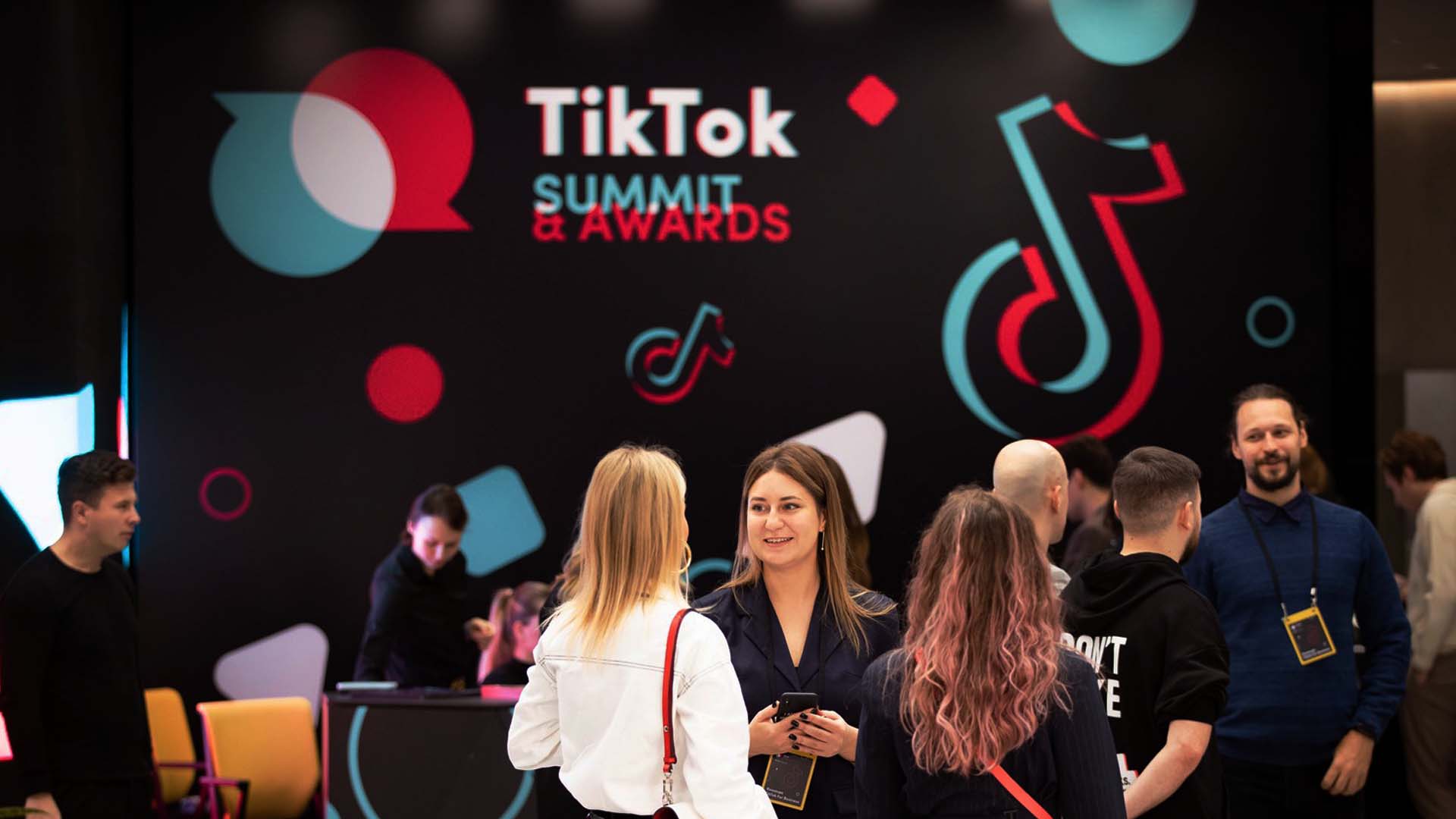 TikTok Summit & Awards 2021 - Brothers Production - комплексное  продюсирование мероприятий